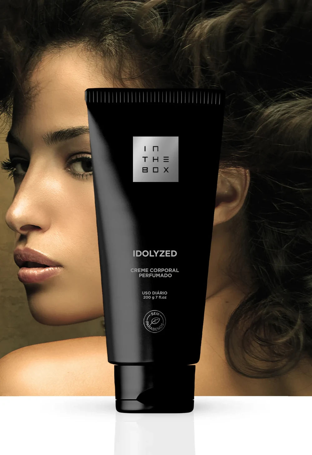Tubo do creme hidratante desodorante corporal Idolyzed 200g da In The Box.