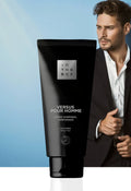 Tubo do creme hidratante desodorante corporal Versus Pour Homme 200g da In The Box.