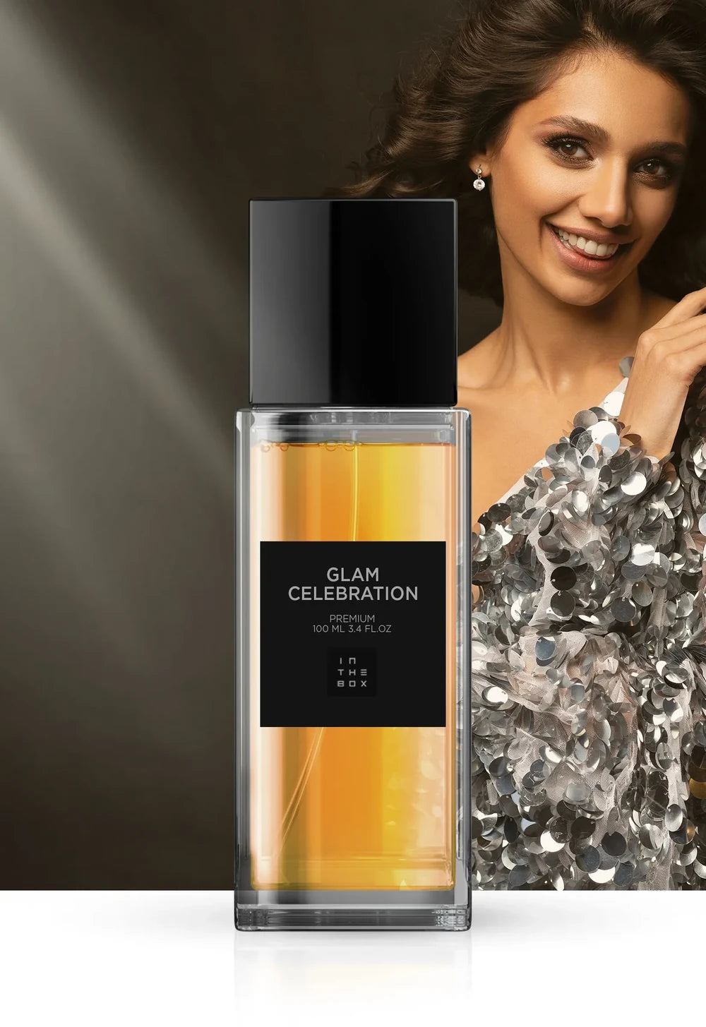 Frasco do perfume Glam Celebration 100ml da In The Box.