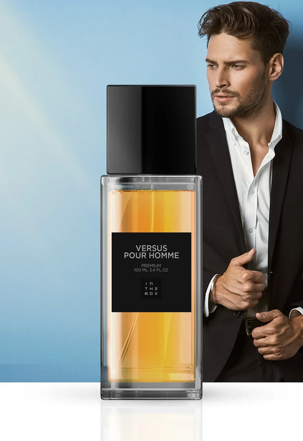 Frasco do perfume Versus Pour Homme 100ml da In The Box.